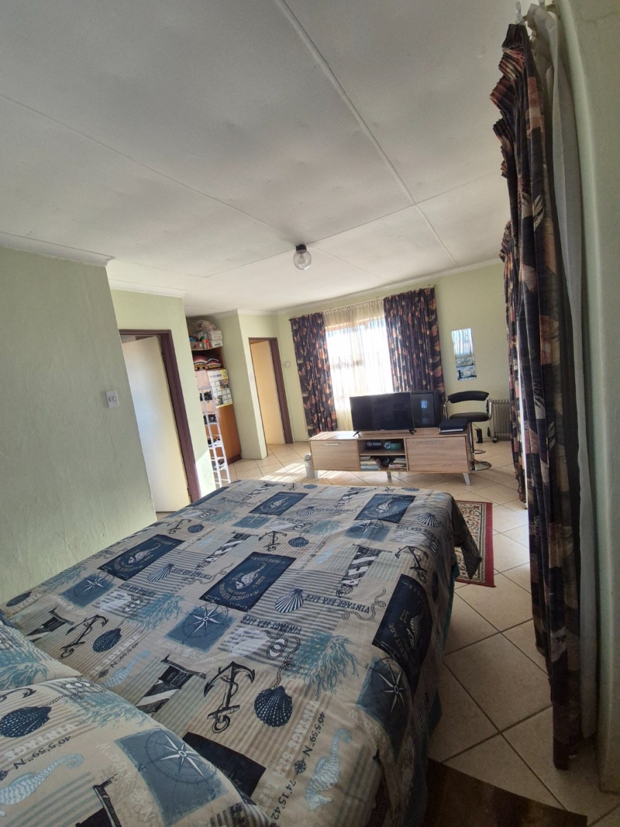 5 Bedroom Property for Sale in Motherwell Eastern Cape